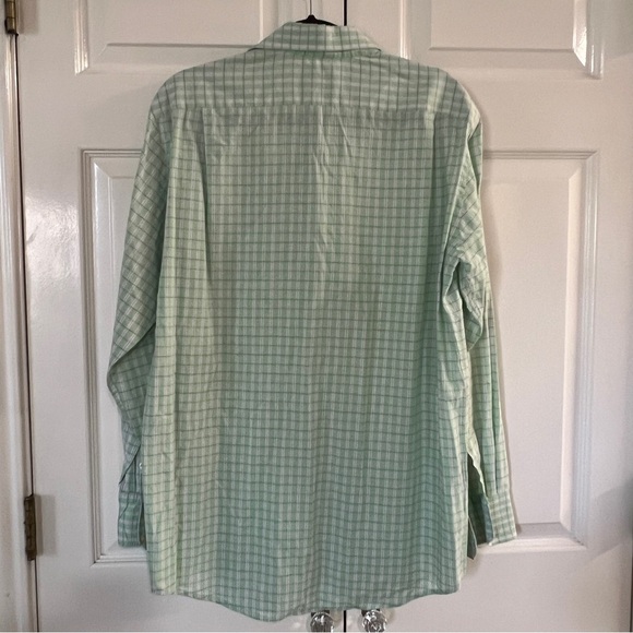 Lacoste Long Sleeves Button Down Shirt light Green plaid Size 40/M - Picture 8 of 9